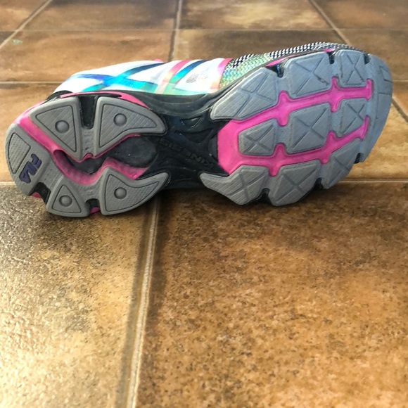 Barely worn - Picture 5 of 5